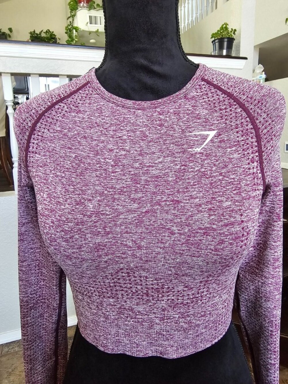 GymShark Vital Seamless Crop-Long Sleeve-Shirt-Small-Plum Women's - Picture 2 of 13
